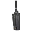 Motorola DP4400 VHF - přenosná radiostanice, pohled ze zadu