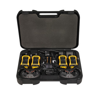 Motorola TLKR T80 Extreme Quad Travel Pack - obsah balení vysílaček