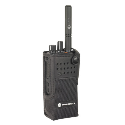 PMLN5845 Nylonové pouzdro pro radiostanice (vysílačky) Motorola DP4400 a D4401